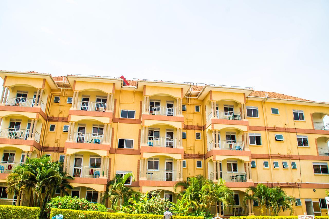 Desert Breeze Hotel Arua 外观 照片
